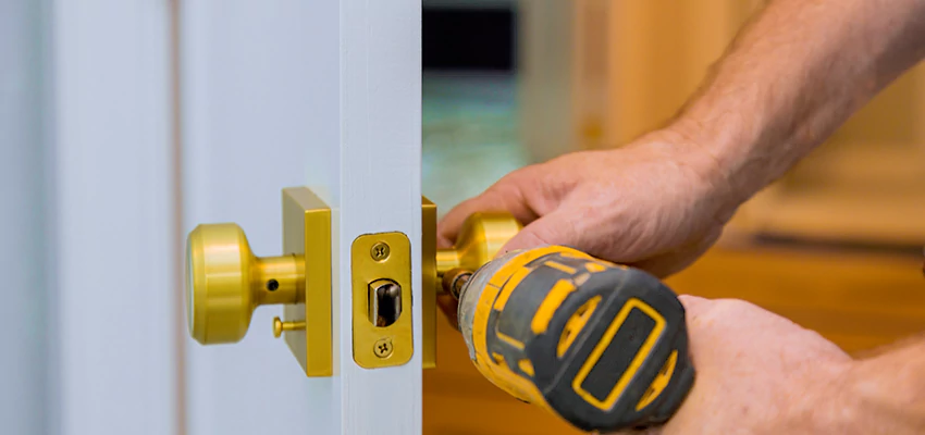 Local Locksmith For Key Fob Replacement in Rosamond, California