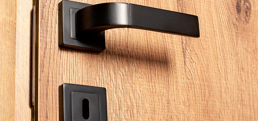 Weekend Lockout Assistance Troubleshooting in Rosamond, California