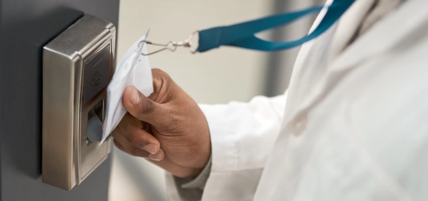 Commercial Locksmith For Rekey in Rosamond, CA