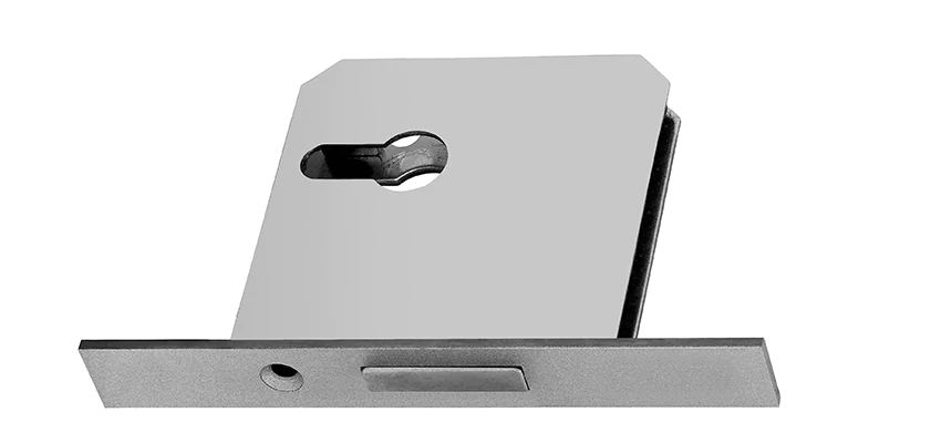 Fix A Deadbolt Door Lock in Rosamond, California